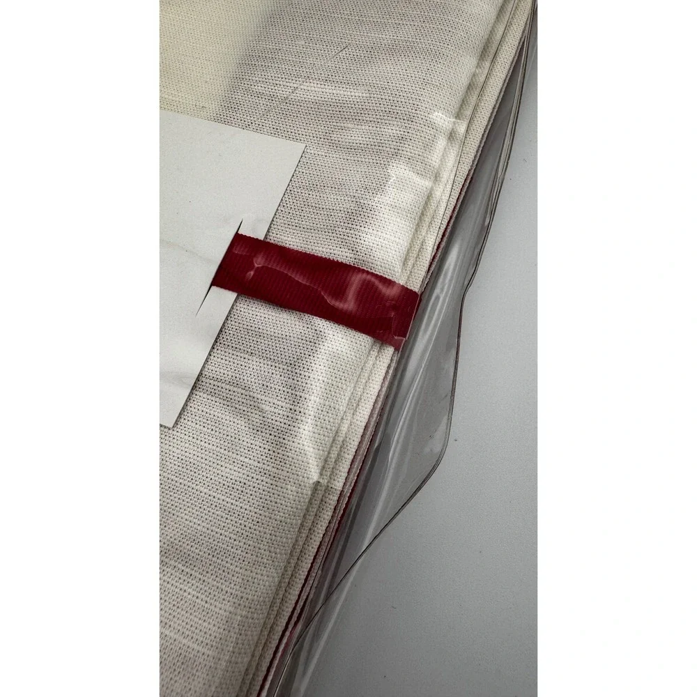 NWT Williams Sonoma Classic Border Red Cream 4 Placemats 4 Napkins Discontinued